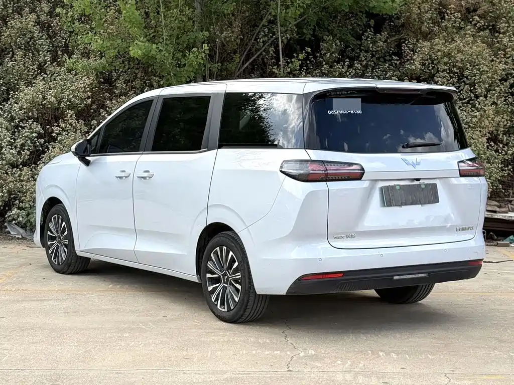Wuling Starlight 730 EV 2025 — фото 7