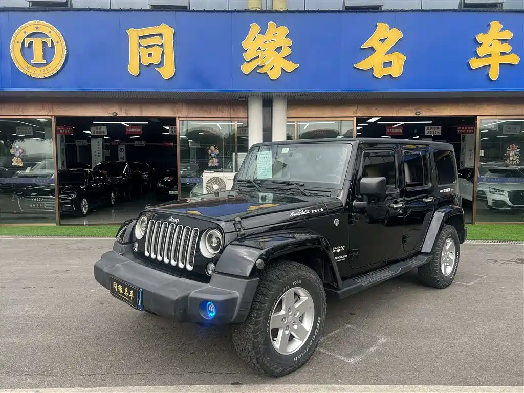 Jeep Wrangler 2017 — фото 1