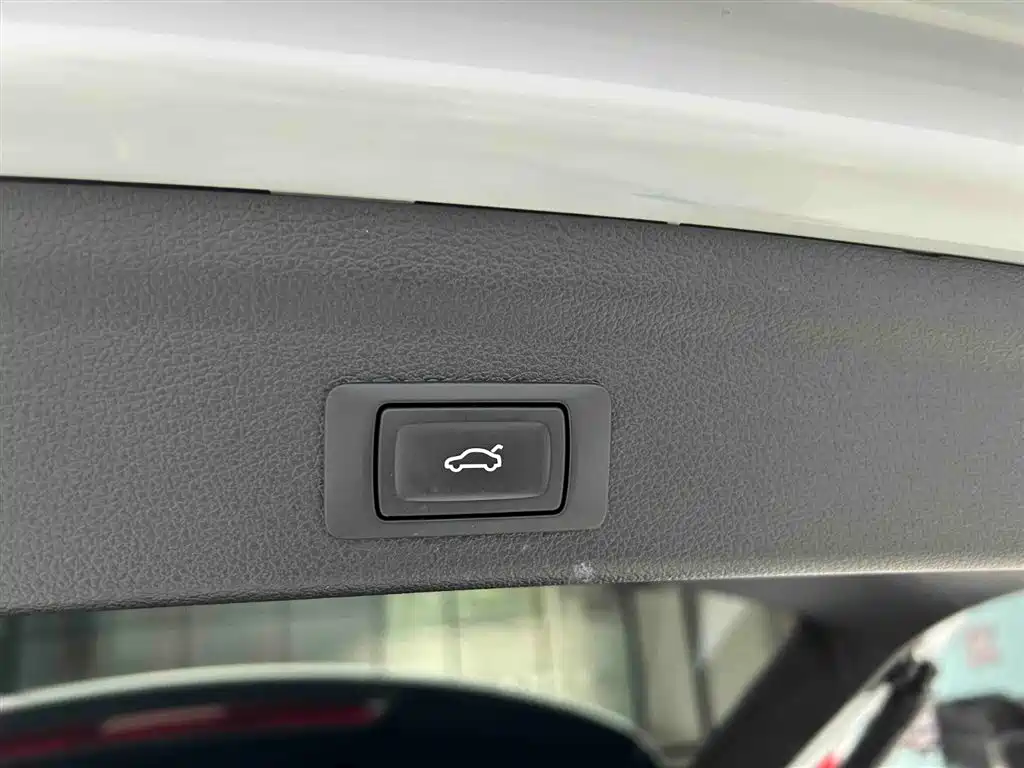 Audi Q3 2023 — фото 17