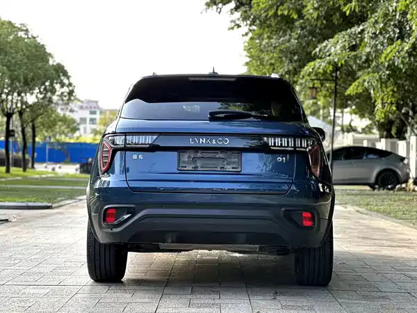 Lynk & Co 01 2019