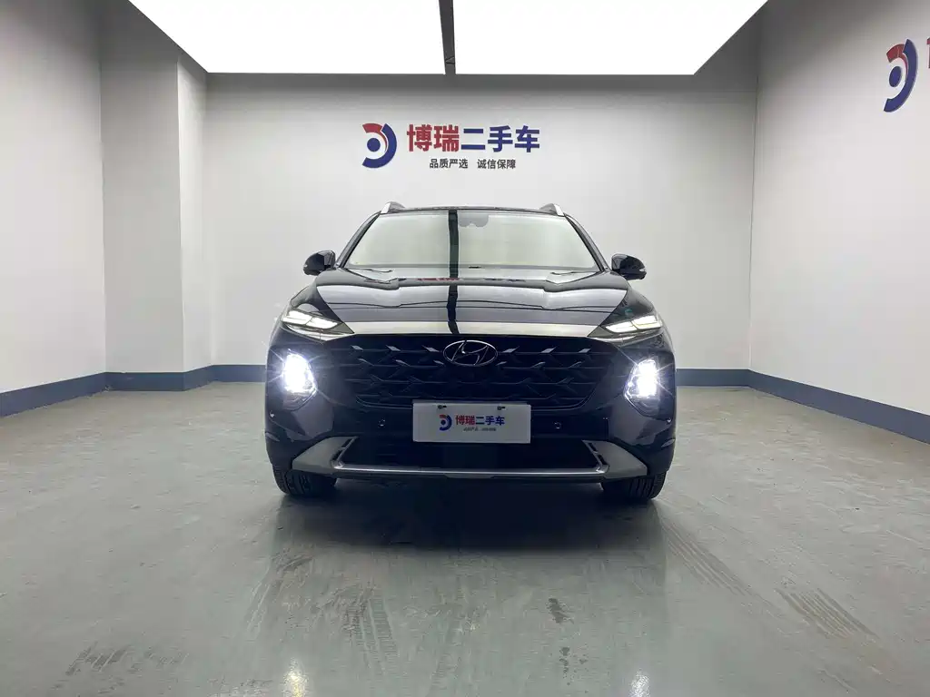 Hyundai Santa Fe 2023 — фото 2