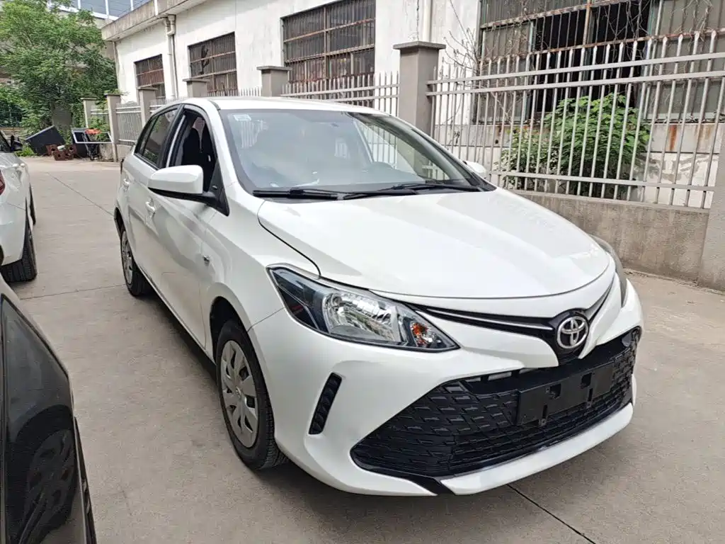 Toyota Vios FS 2018 — фото 4
