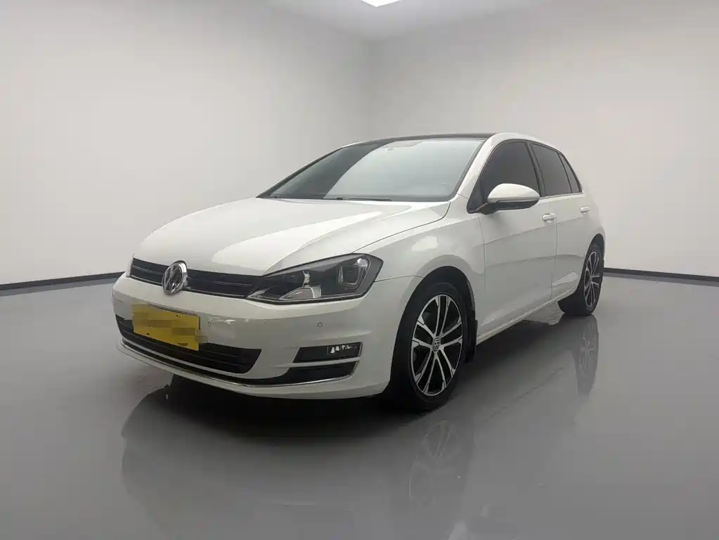 Volkswagen Golf 2018 — фото 1