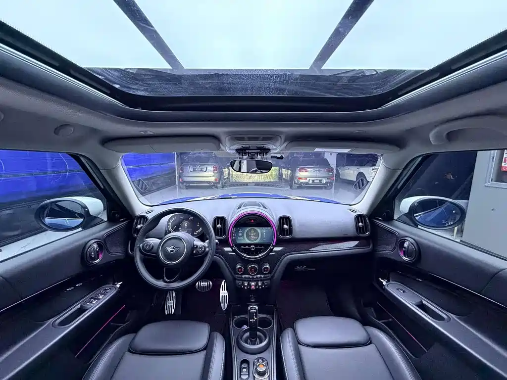 MINI Countryman 2021 — фото 12