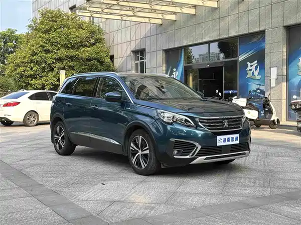 Peugeot 5008 2018