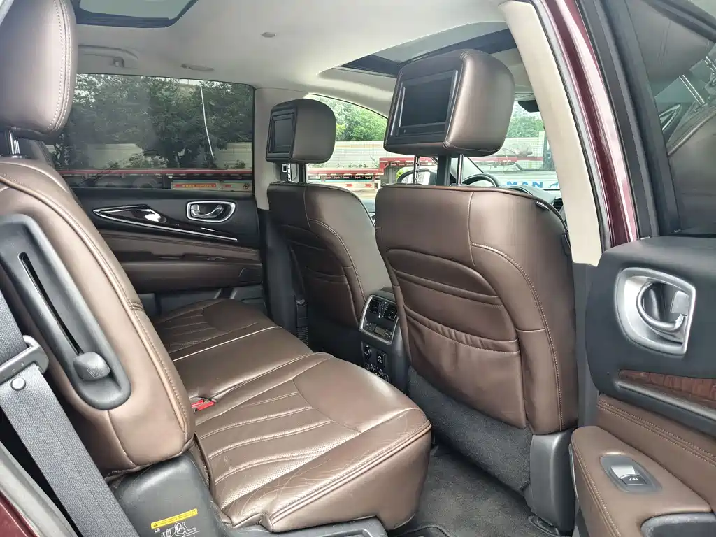 Infiniti QX60 2015 — фото 10