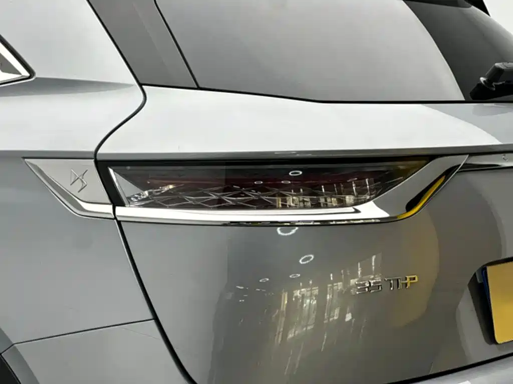 DS 7 Crossback 2023 — фото 16