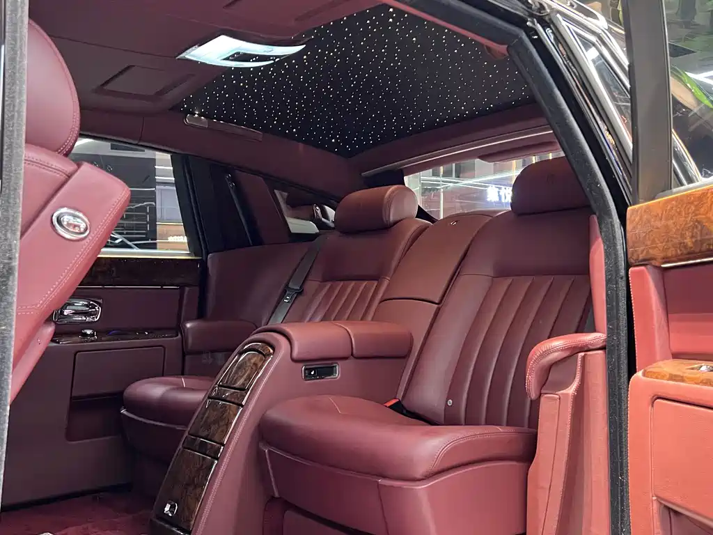 Rolls-Royce Phantom 2013 — фото 10