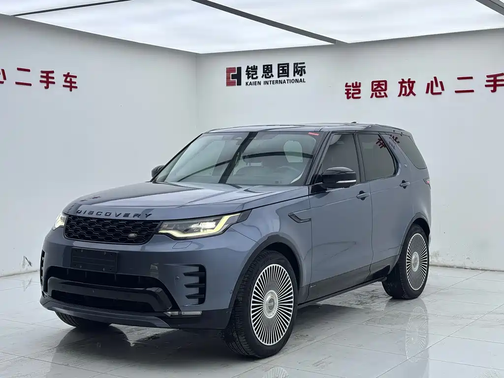 Land Rover Discovery 2022 — фото 1