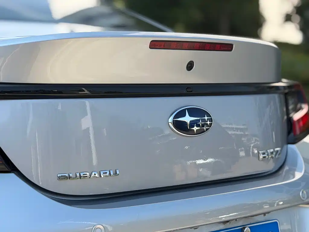 Subaru BRZ 2023 — фото 8