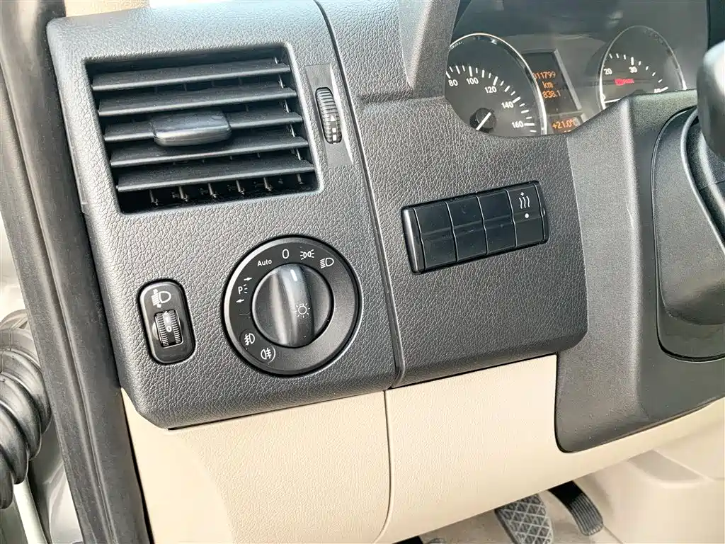 Mercedes-Benz Sprinter 2019 — фото 15