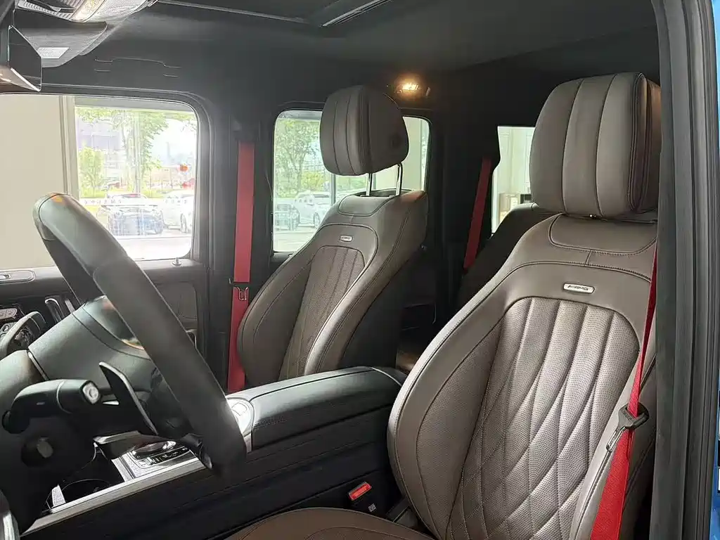 Mercedes-Benz G-Class AMG 2023 — фото 19