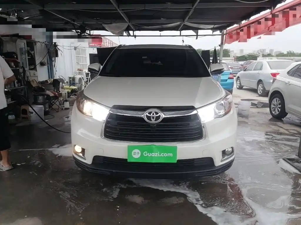 Toyota Highlander 2016 — фото 3
