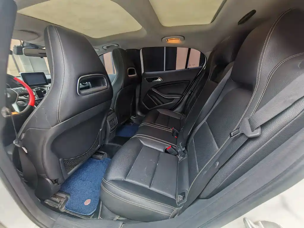 Mercedes-Benz GLA 2016