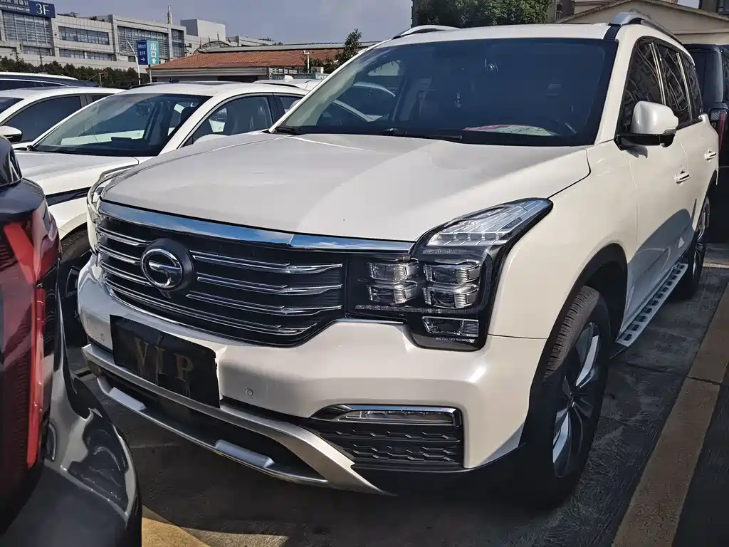 GAC Motor Trumpchi GS8 2017 — фото 2