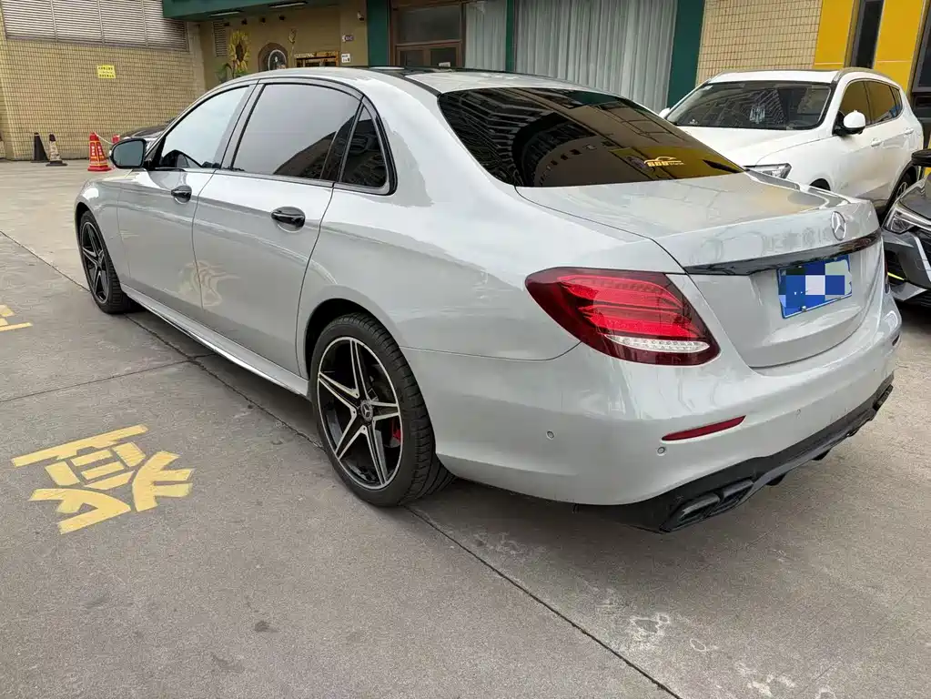 Mercedes-Benz E-Class 2017 — фото 5
