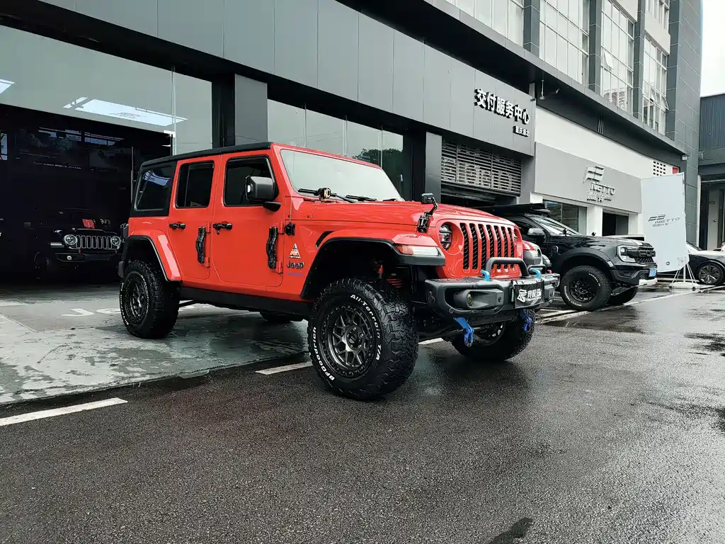 Jeep Wrangler PHEV 2023 — фото 3
