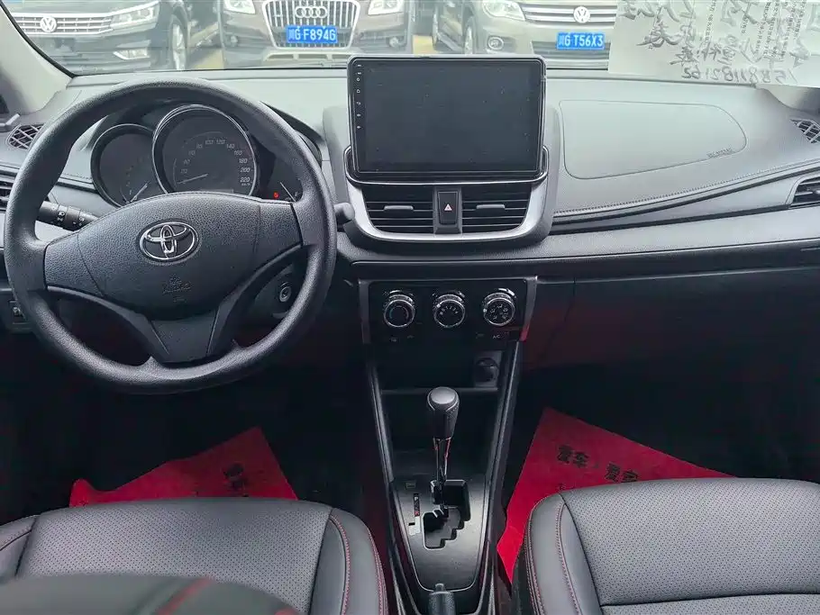 Toyota Yaris L 2021 — фото 12