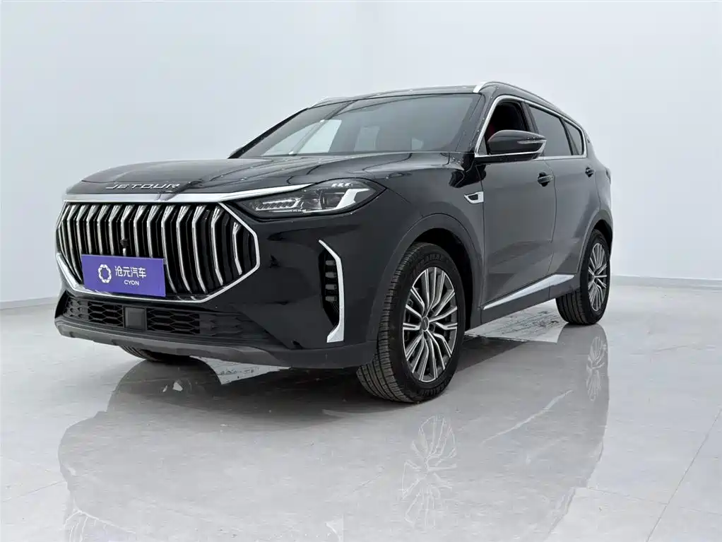 Jetour X70 PLUS 2025 — фото 1