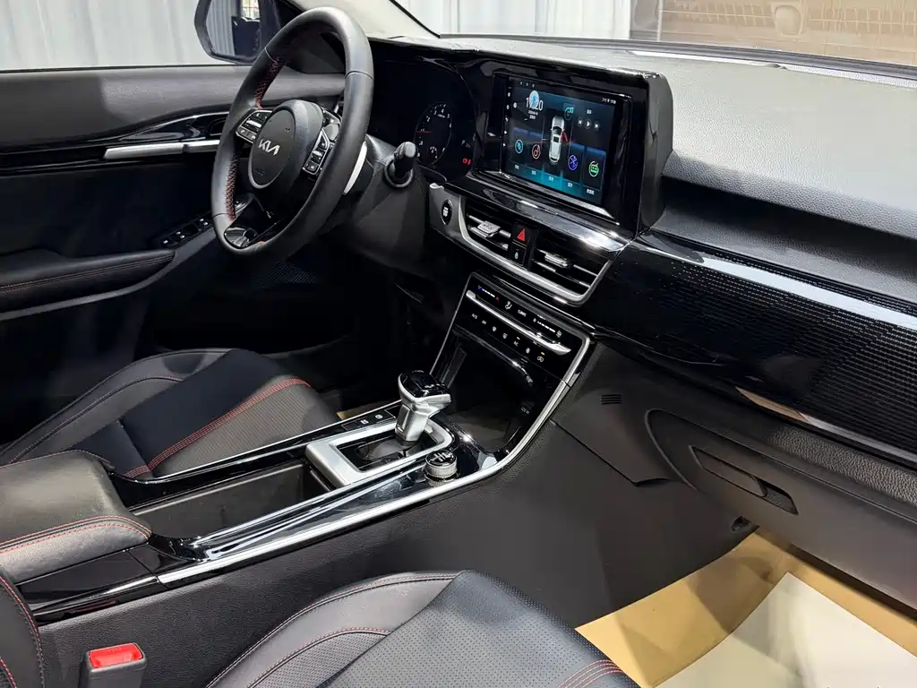 Kia KX3 2021 — фото 14