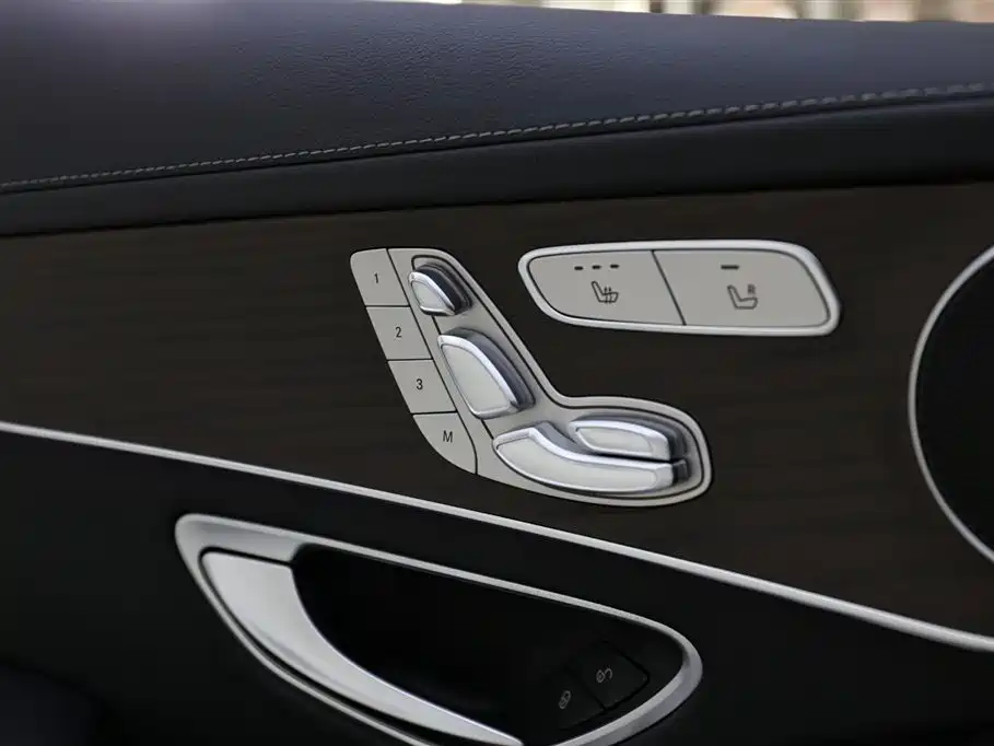 Mercedes-Benz GLC 2023 — фото 15