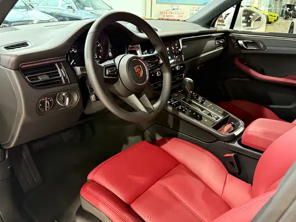 Porsche Macan 2026