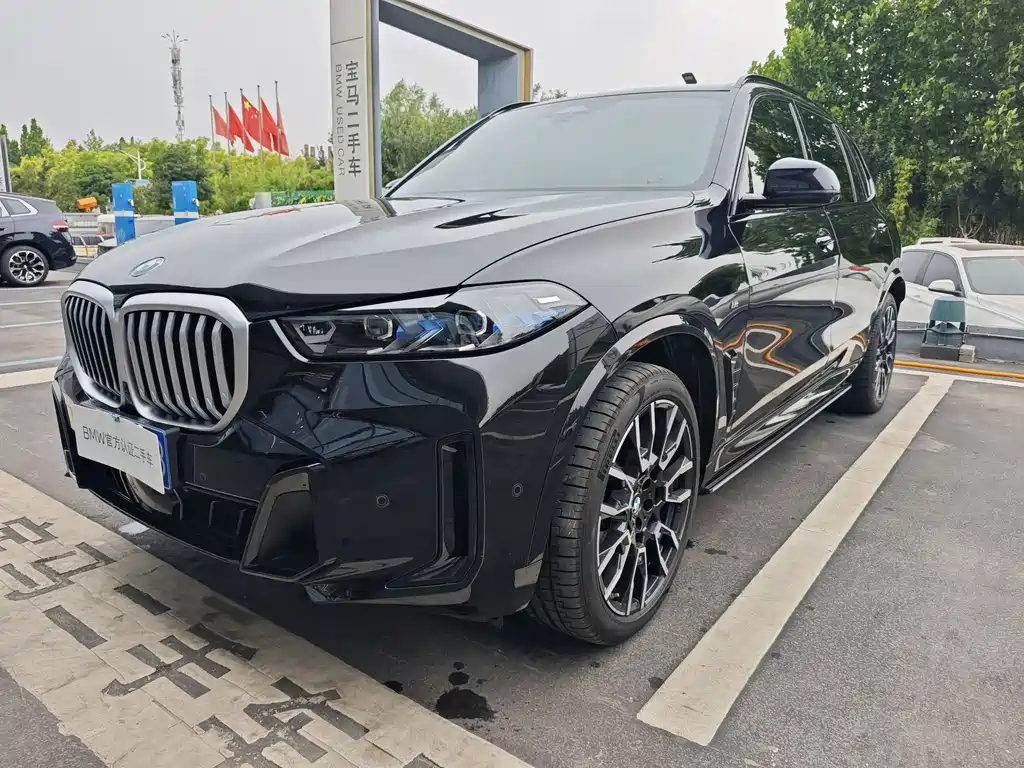 BMW X5 2024 — фото 1