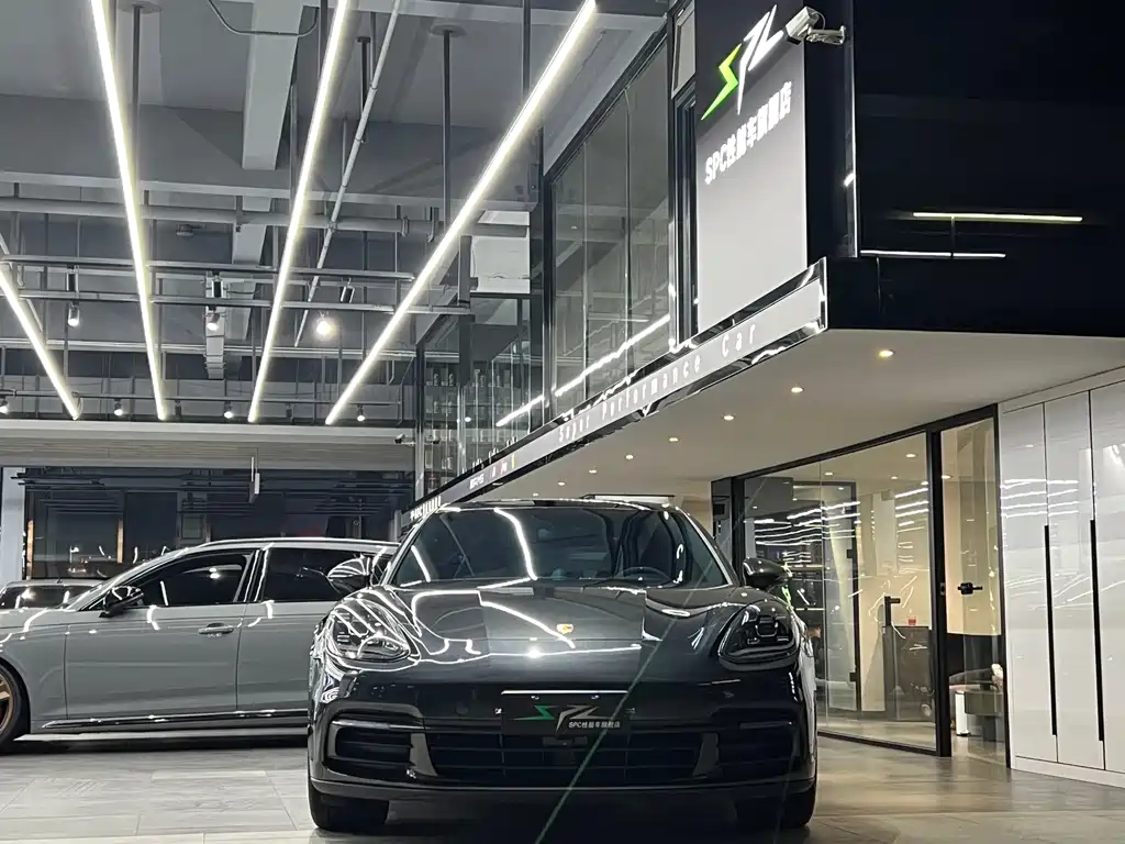 Porsche Panamera 2018 — фото 2