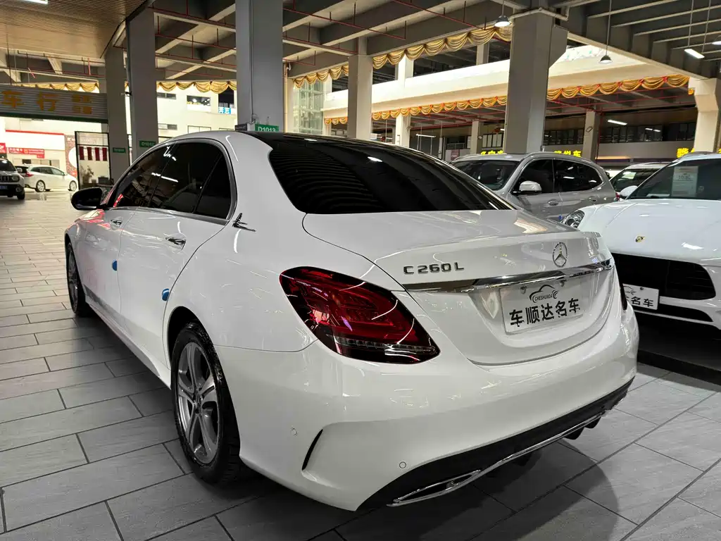 Mercedes-Benz C-Class 2021 — фото 4