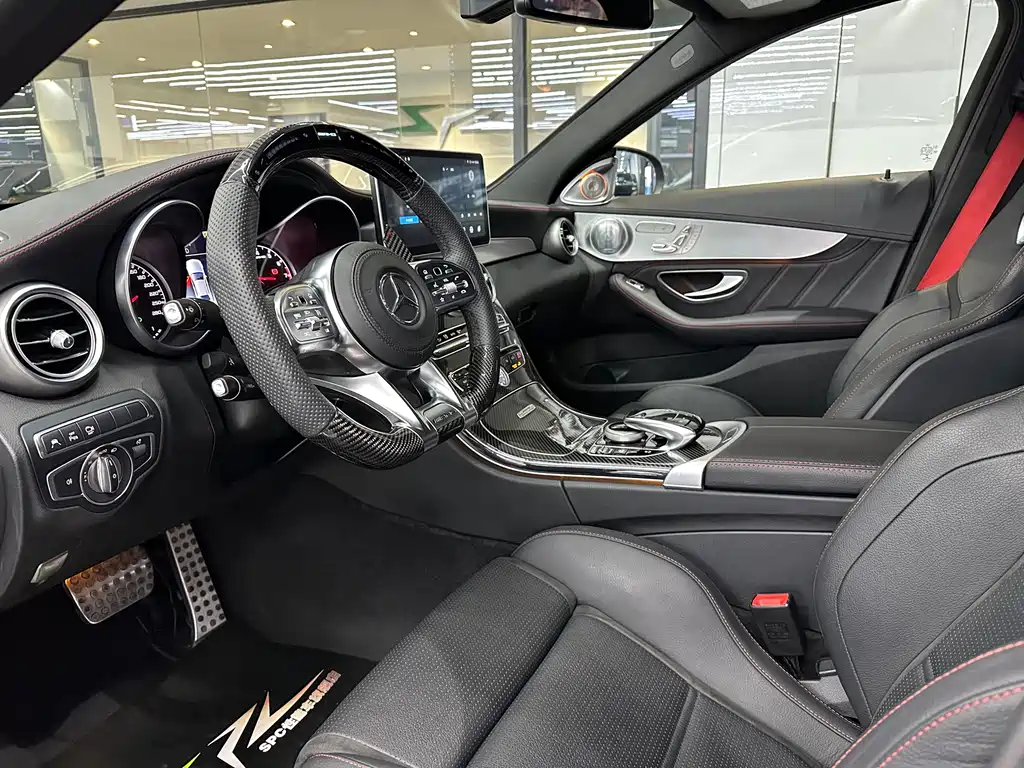 Mercedes-Benz C-Class AMG 2018 — фото 5