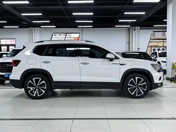 Volkswagen Tharu 2022