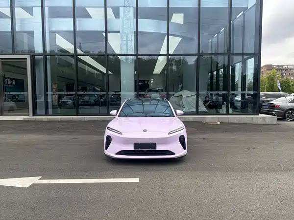 NIO ET5T 2024