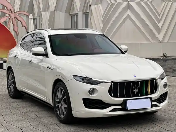 Maserati Levante 2016