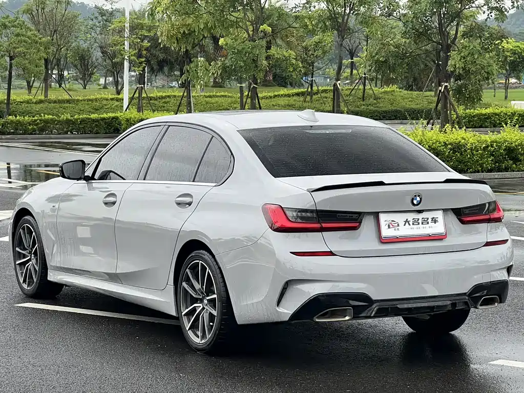 BMW 3 Series 2021 — фото 12