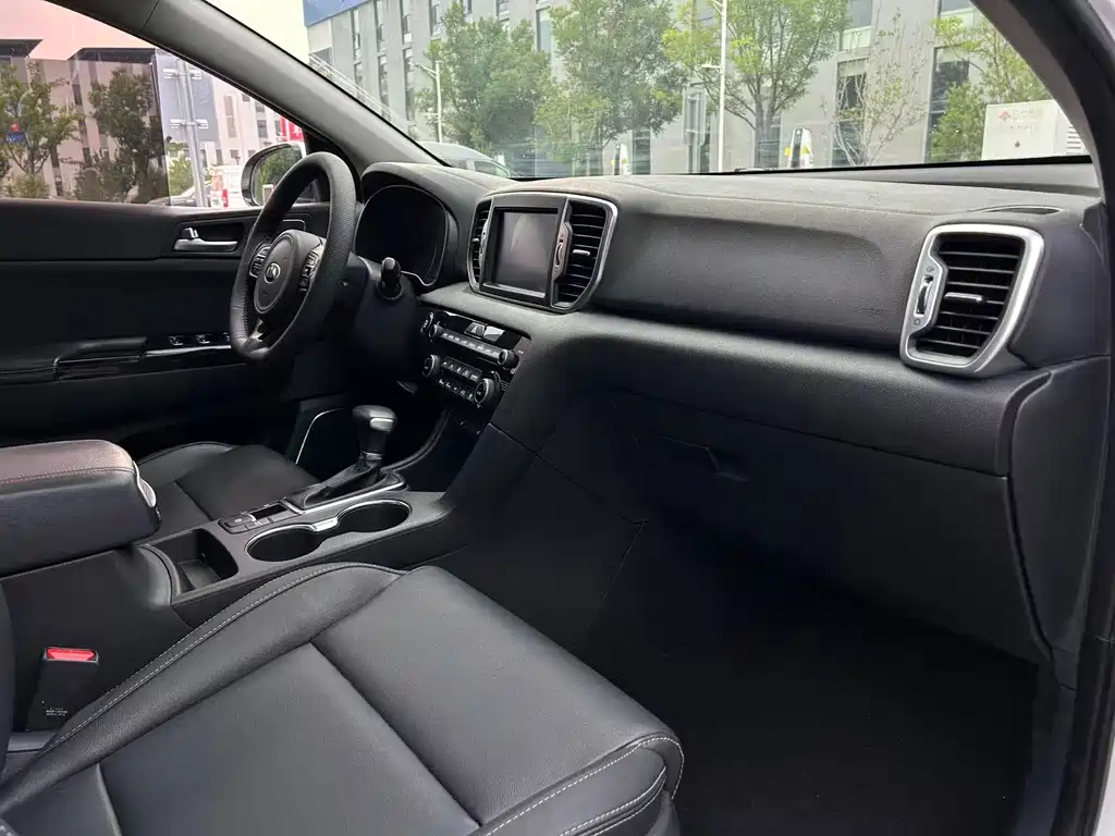 Kia KX5 2018 — фото 4