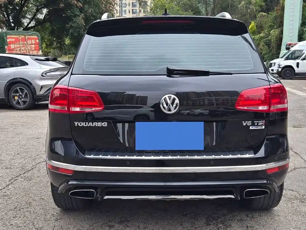 Volkswagen Touareg 2016 — фото 16