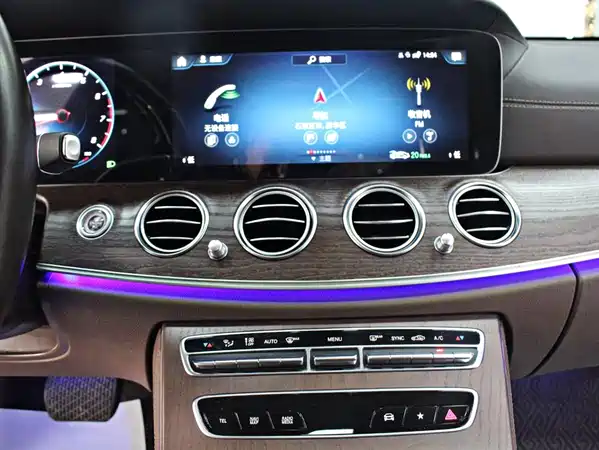 Mercedes-Benz E-Class 2023