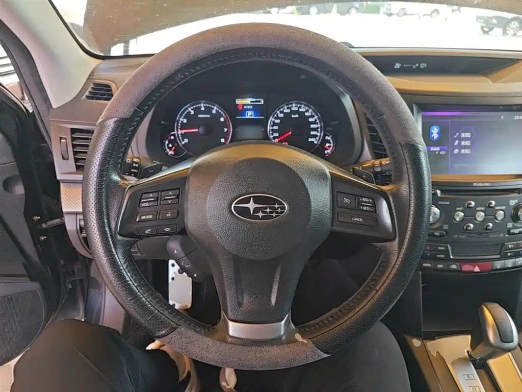 Subaru Outback 2015 — фото 7