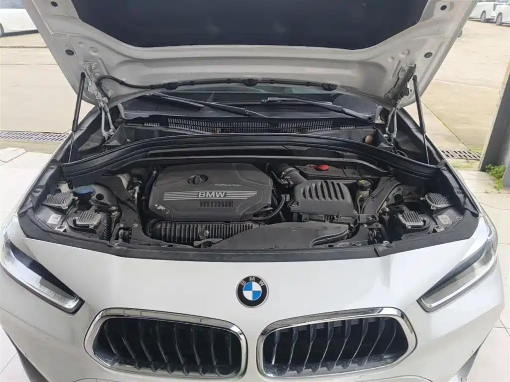 BMW X2 2022 — фото 20