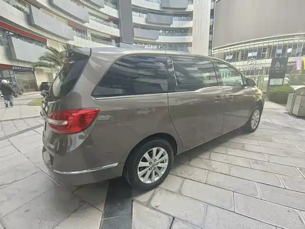 Buick GL8 2017