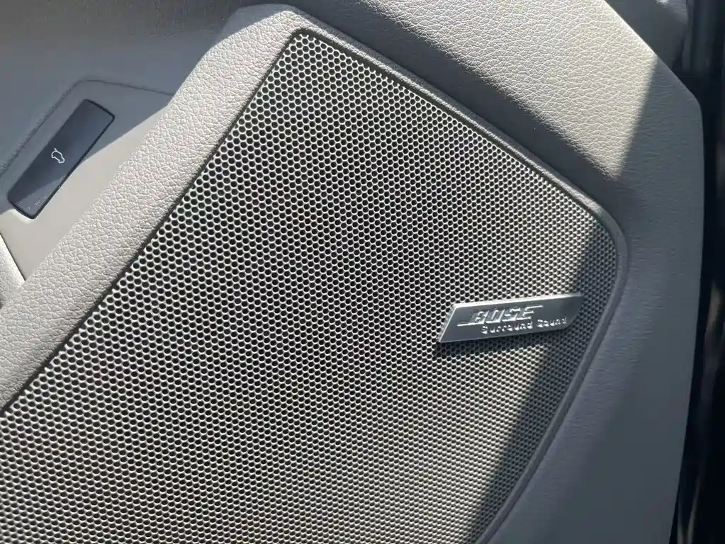 Audi Q7 2010 — фото 24