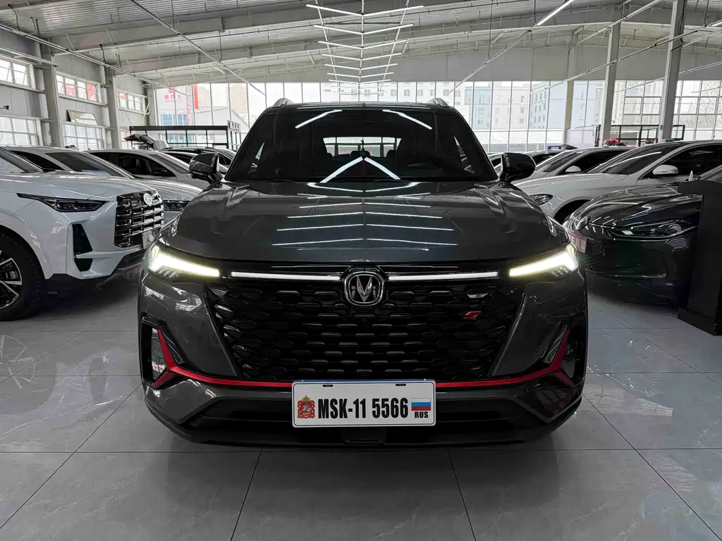 Changan CS35PLUS 2022 — фото 2