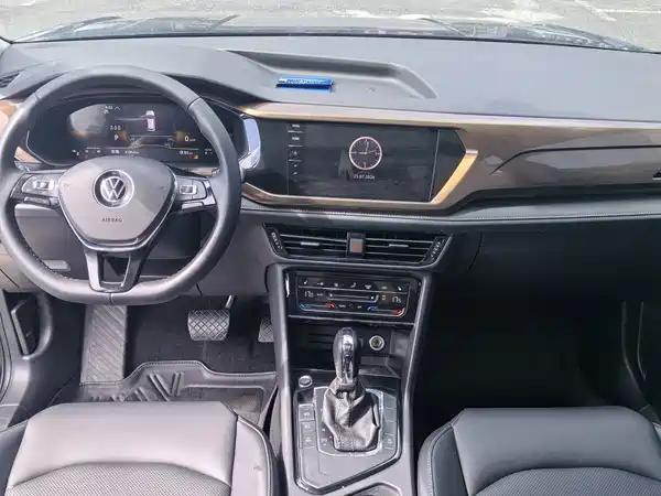 Volkswagen Tharu 2023