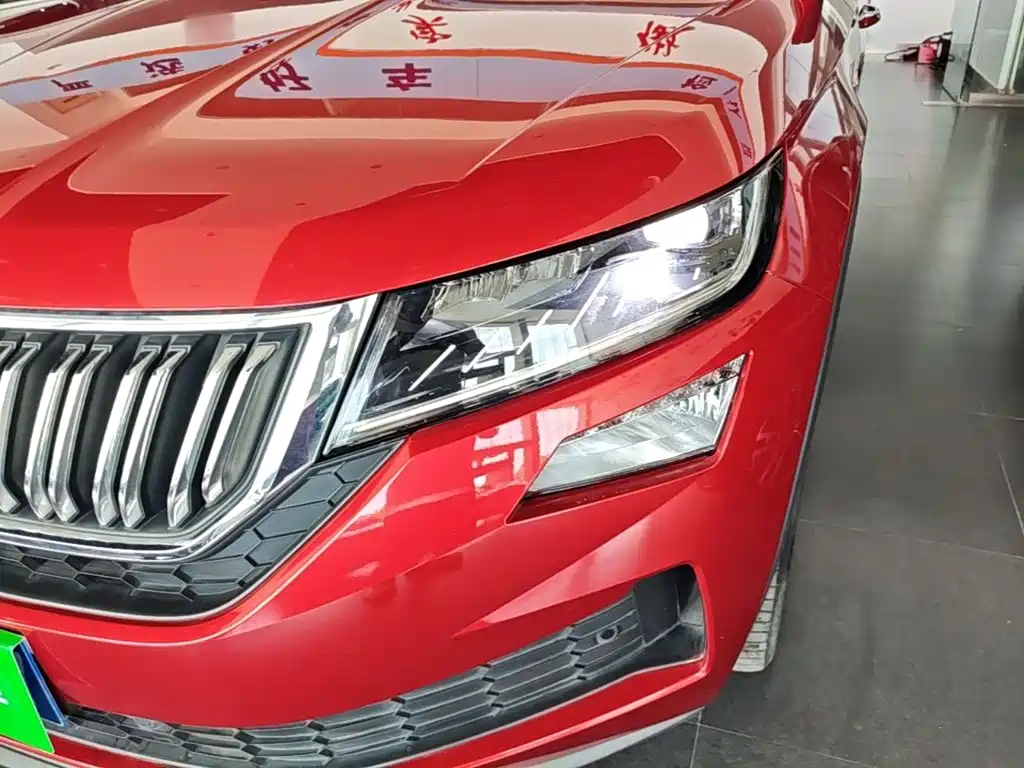 Skoda Kodiak GT 2021 — фото 24