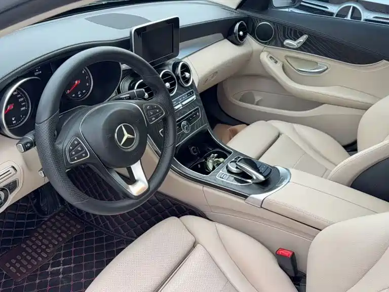 Mercedes-Benz C-Class 2015