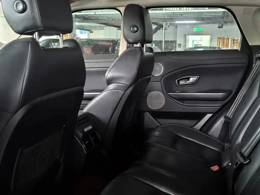 Land Rover Evoque 2016 — фото 6