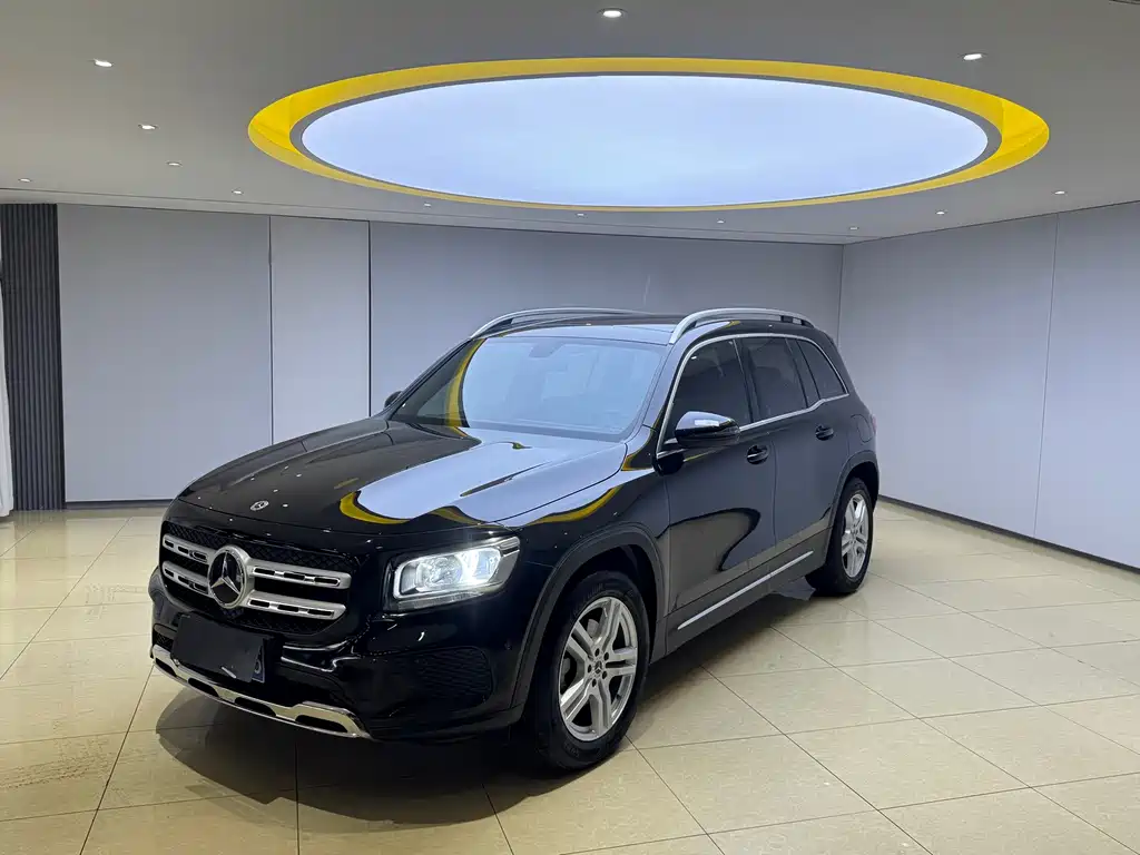 Mercedes-Benz GLB 2021