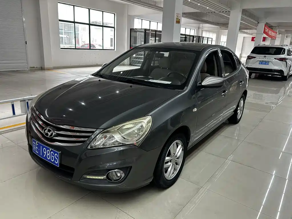 Hyundai Joyful 2013