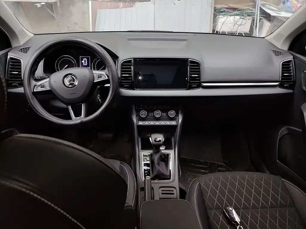Skoda Karoq 2020 — фото 16