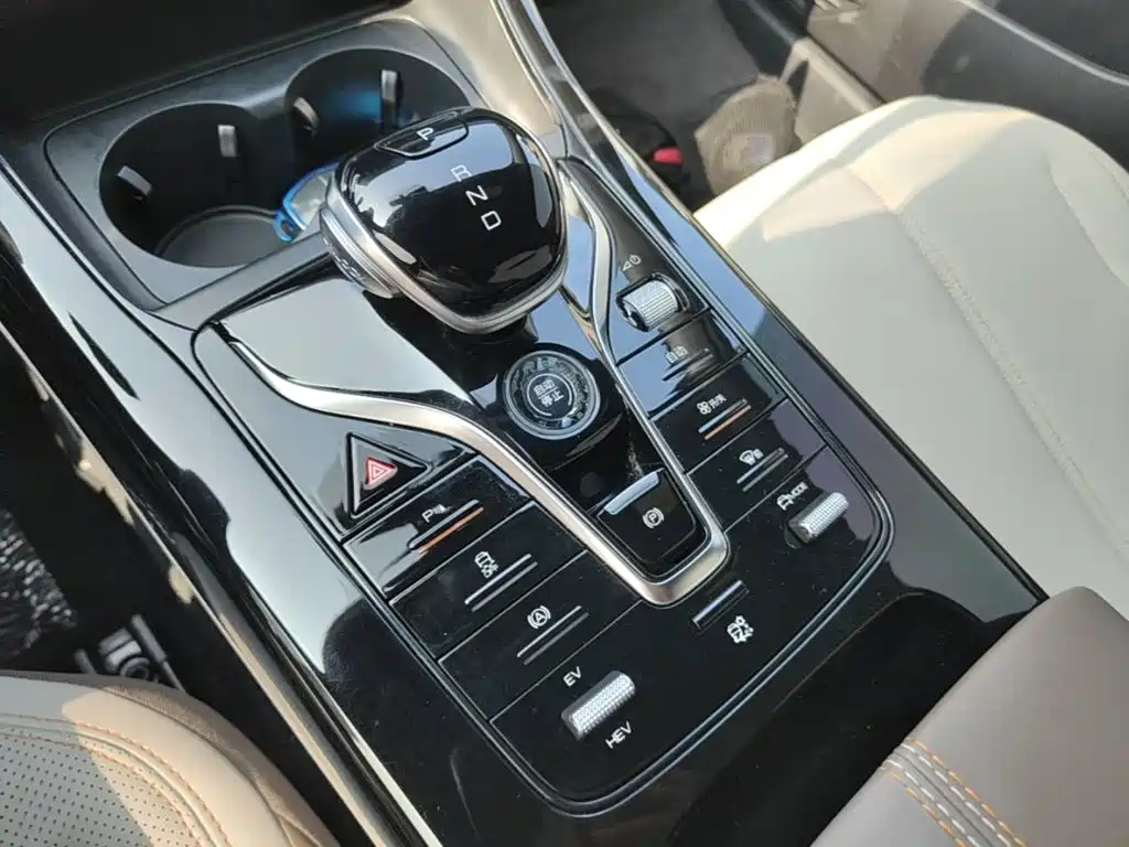 BYD Qin PLUS 2025 — фото 14